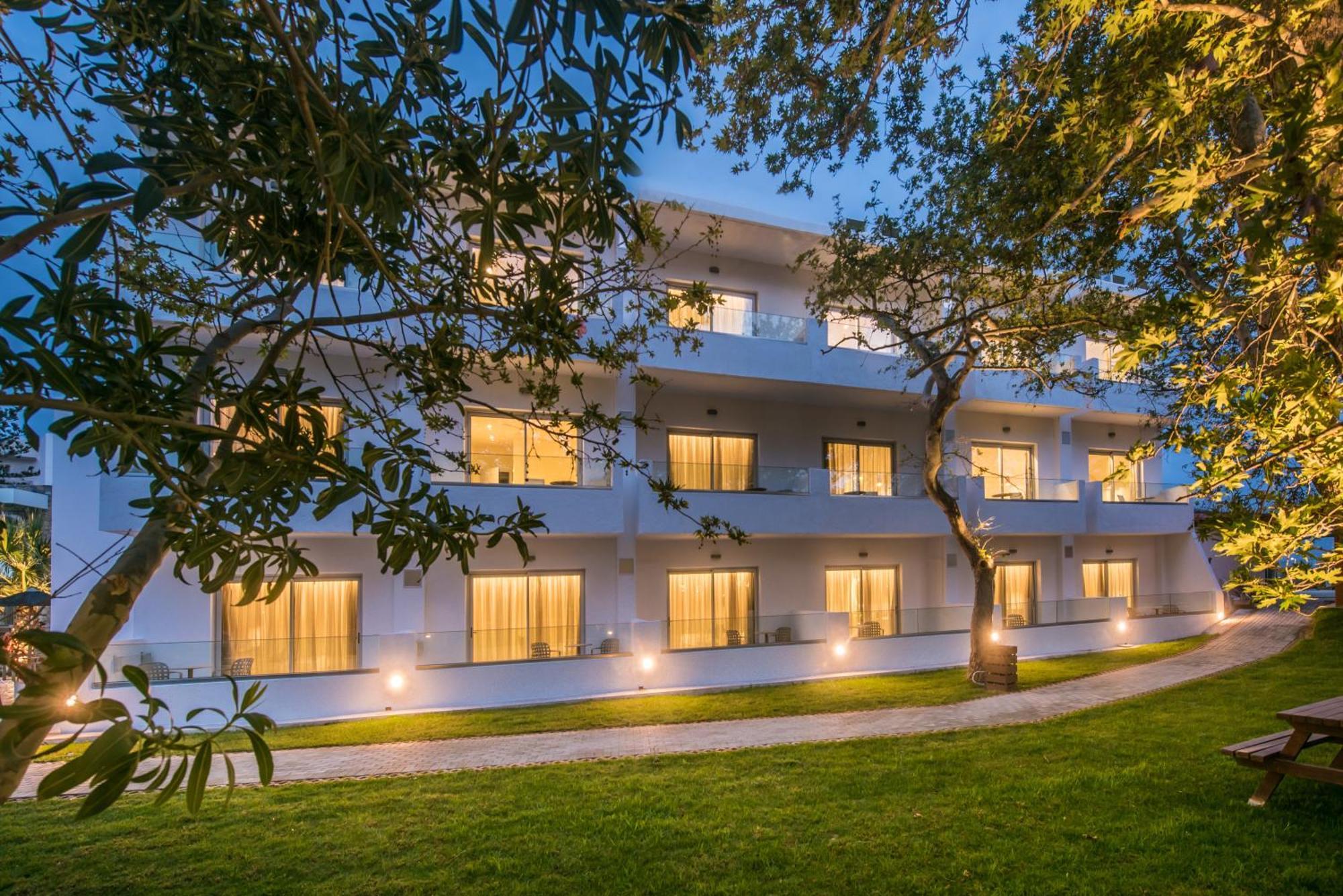 South Coast Hotel Makrýgialos Buitenkant foto