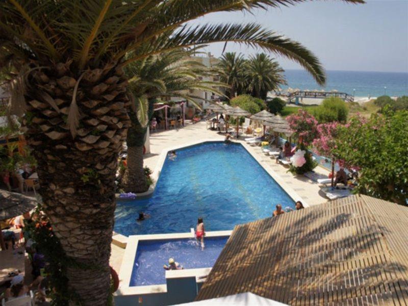South Coast Hotel Makrýgialos Buitenkant foto