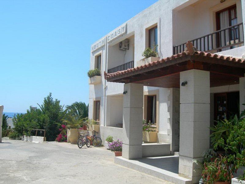 South Coast Hotel Makrýgialos Buitenkant foto